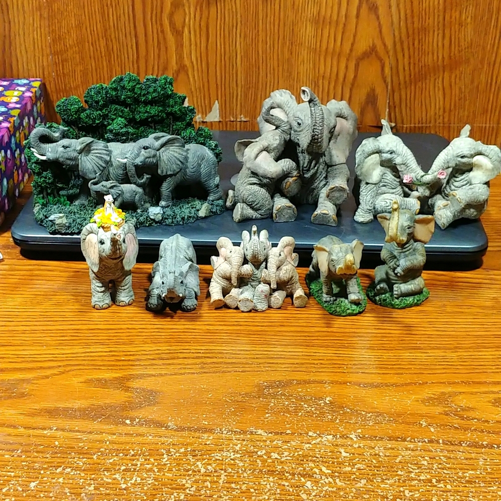 Lot of 8 different elephant curios